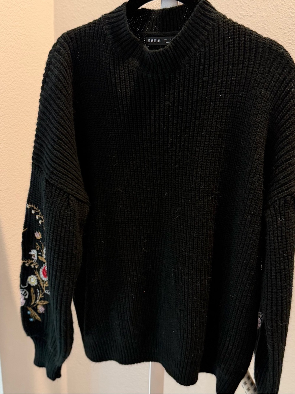SHEIN Black Ribbed Turtleneck Sweater with Floral Embroidered Sleeves